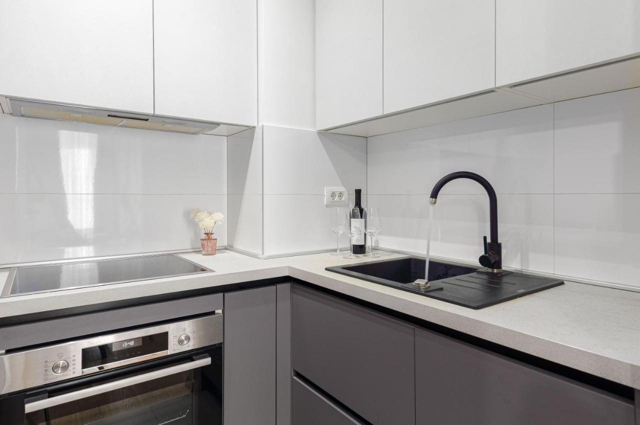 Apartment Abia Znjan Split Buitenkant foto